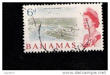 Bahamas - Island Development - Scott # 210 - Bahamas (1973-...)