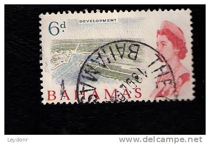 Bahamas - Island Development - Scott # 210 - Bahamas (1973-...)