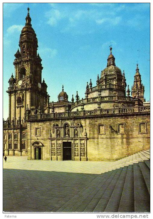 Postal, Vista De La  Catedral ( Santiago De Compostela) Post Card - Santiago De Compostela