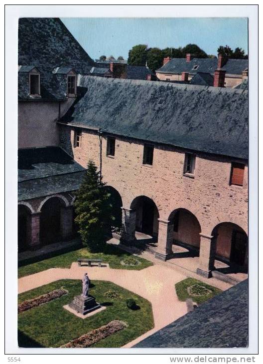 53 MAYENNE CRAON LE MONASTERE LE CLOITRE - Mayenne