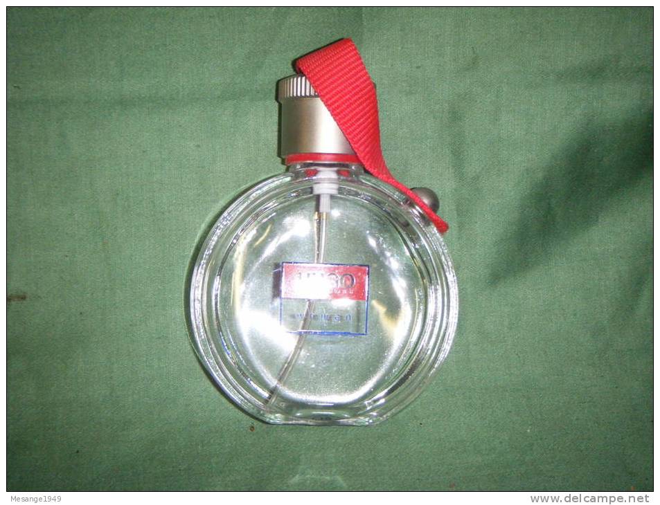 Flacon   -vaporisateur- Hugo -hugo Boss-woman-75 Ml   66/9092 - Bottles (empty)