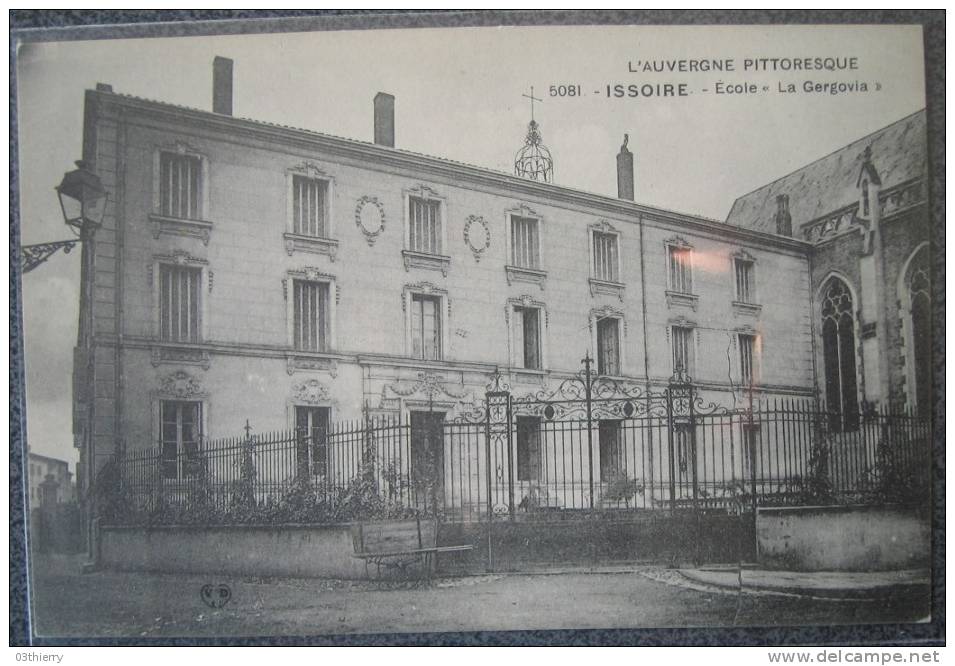 CPA-63-ISSOIRE-ECOLE "LA GERGOVIA"- - Issoire