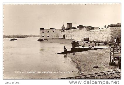 ENTRANCE PORTSMOUTH HARBOUR AND SALLY PORT . D/11836. - Portsmouth