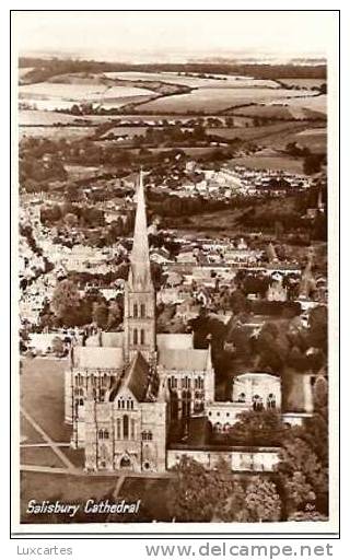 SALISBURY CATHEDRAL . - Salisbury