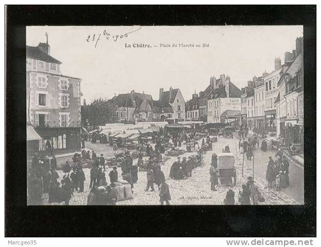 La Châtre Place Du Marché Au Blé édit.dumas Animée Jour De Marché Belle Carte - La Chatre