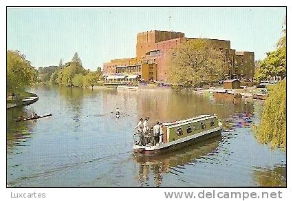 RIVER AVON AND ROYAL SHAKESPEARE THEATRE  . STRATFORD-UPON-AVON. - Stratford Upon Avon