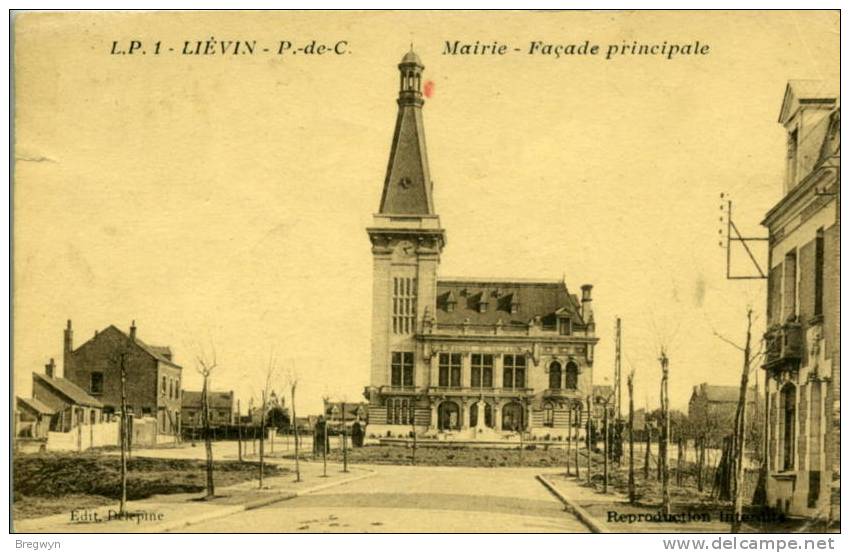 62 - CPA Liévin - Mairie - Façade Principale - Lievin