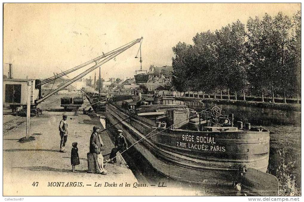 BATEAUX - PENICHE - 45 - LOIRET - MONTARGIS - LE PORT Du CANAL - CHARGEMENT Par La GRUE - SUPERBE PLAN - Binnenschepen