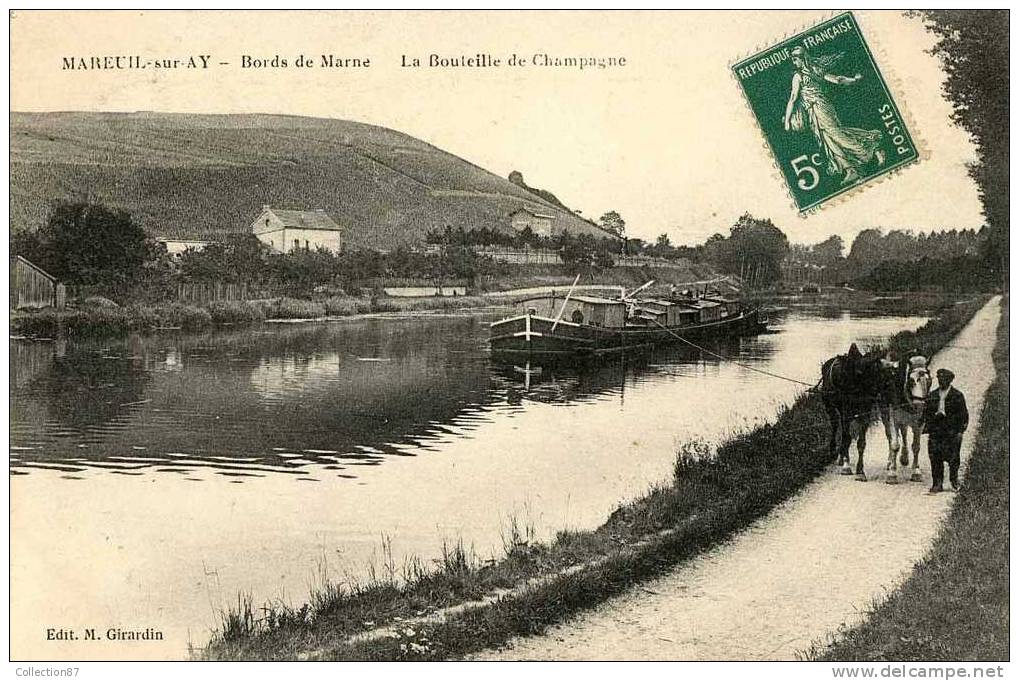 BATEAUX - PENICHE - 51 - MARNE - MAREUIL Sur AY - CANAL - LA BOUTEILLE De CHAMPAGNE - SCENE De HALAGE Par Les CHEVAUX - Binnenschepen