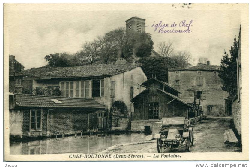 79 - Belle CPA Chef-Boutonne - La Fontaine - Chef Boutonne