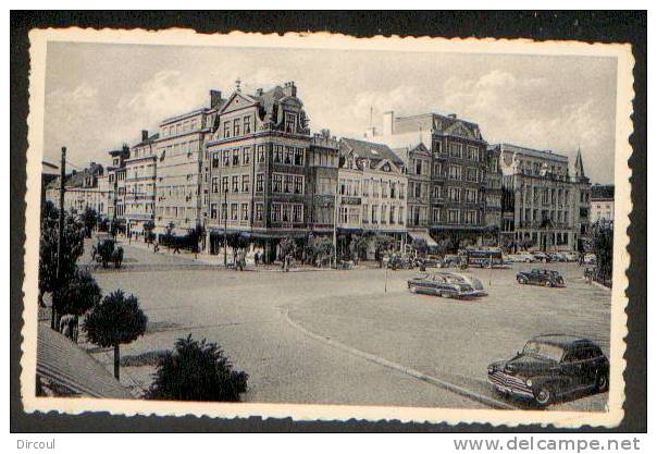 10788 -   Courtrai  Marché Aux Grains Et Grand'place - Kortrijk