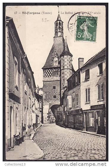 YONNE - Saint Fargeau - Le Beffroi - Saint Fargeau