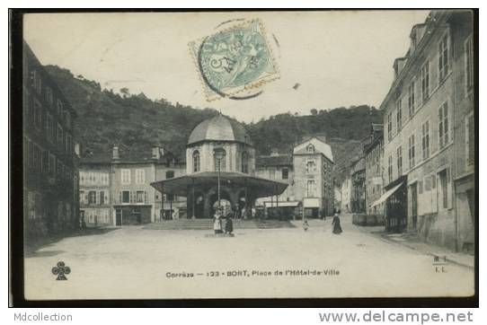 19 BORT LES ORGUES Place De L'hôtel De Ville - Autres & Non Classés