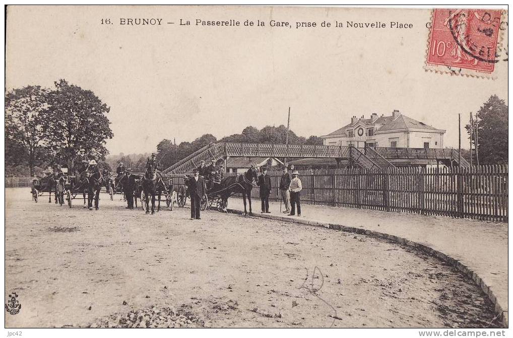 Brunoy Passerelle De La Gare Prise Nouvelle Gare - Brunoy