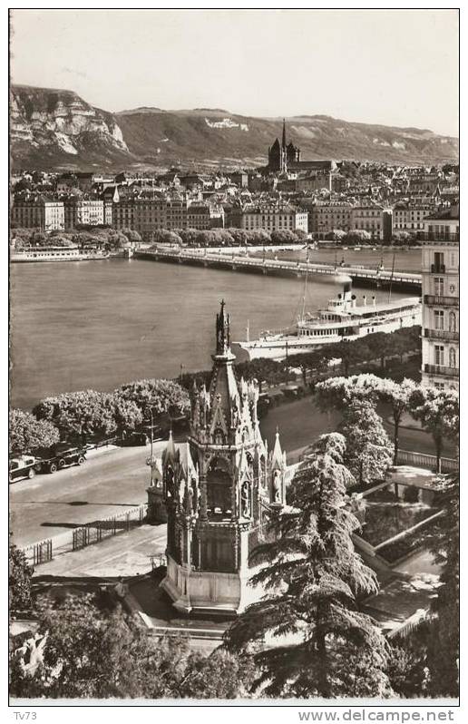 CpF0248 - GENEVE - Le Monument Brunswick Et La Ville - (Suisse) - Genève