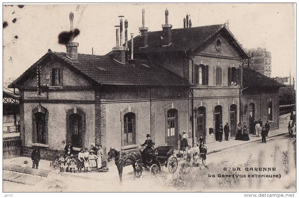 La Garenne Gare Vue Exterieure - La Garenne Colombes