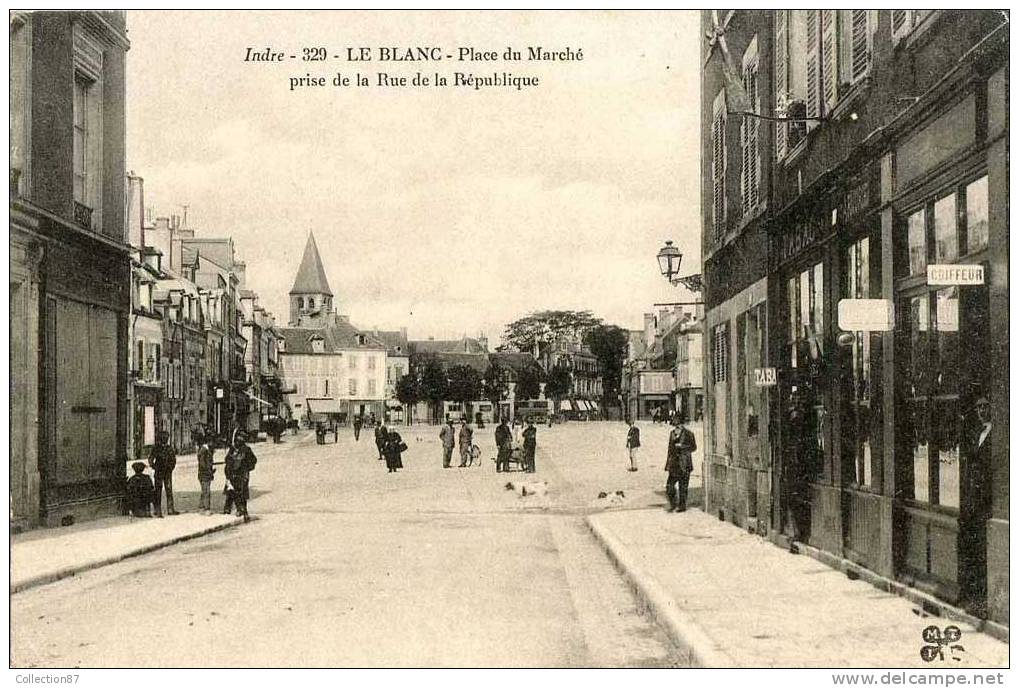 36 - INDRE - LE BLANC - PLACE Du MARCHE - Le Blanc