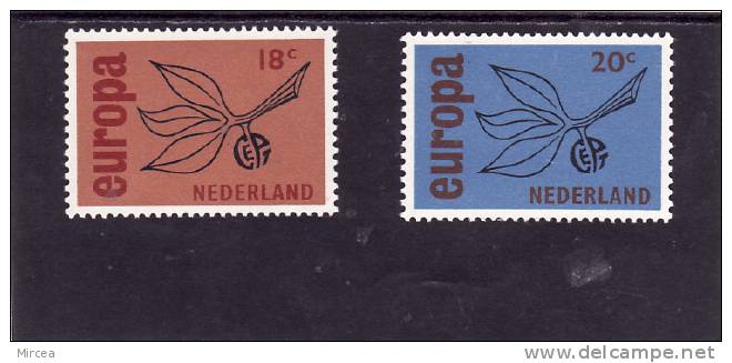 Pays-Bas , Yv.no.822/3 , Neufs** - 1965