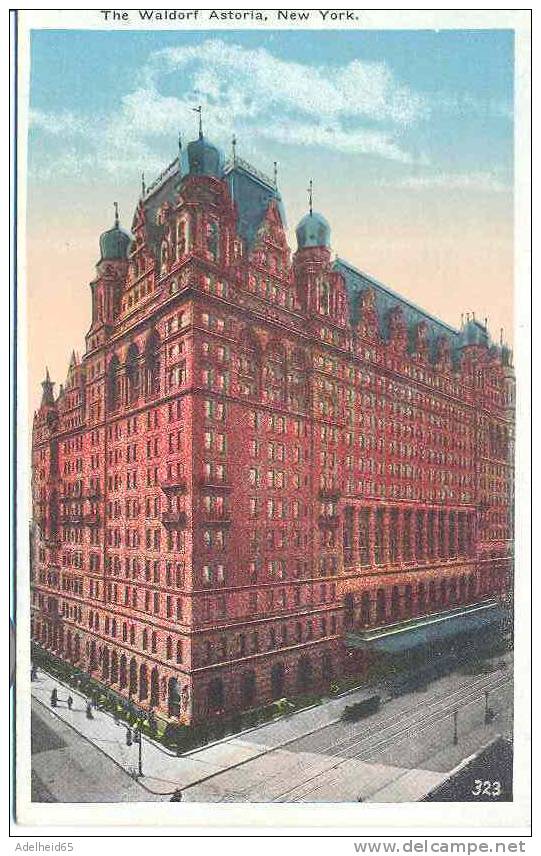 The Waldorf Astoria, New York (pre-linen) C. 1920 - Hotels & Gaststätten