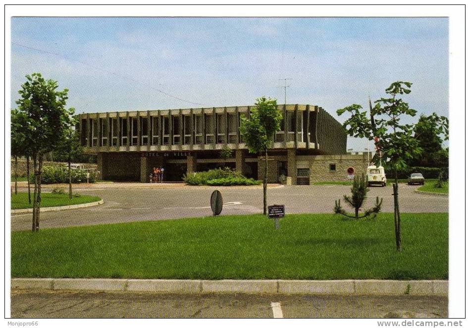 CPM De Questembert   La Mairie - Questembert