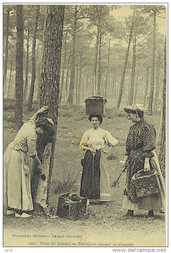 - DANS LES LANDES -  RESINIERES  FAISANT LA CAUSETTE - - Autres & Non Classés