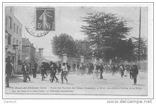 38 // PONT DE CHERUY, Sortie Des Ouvriers Des Usines Grammont, ANIMEE, Ed Des Grottes De Balme, ** - Pont-de-Chéruy