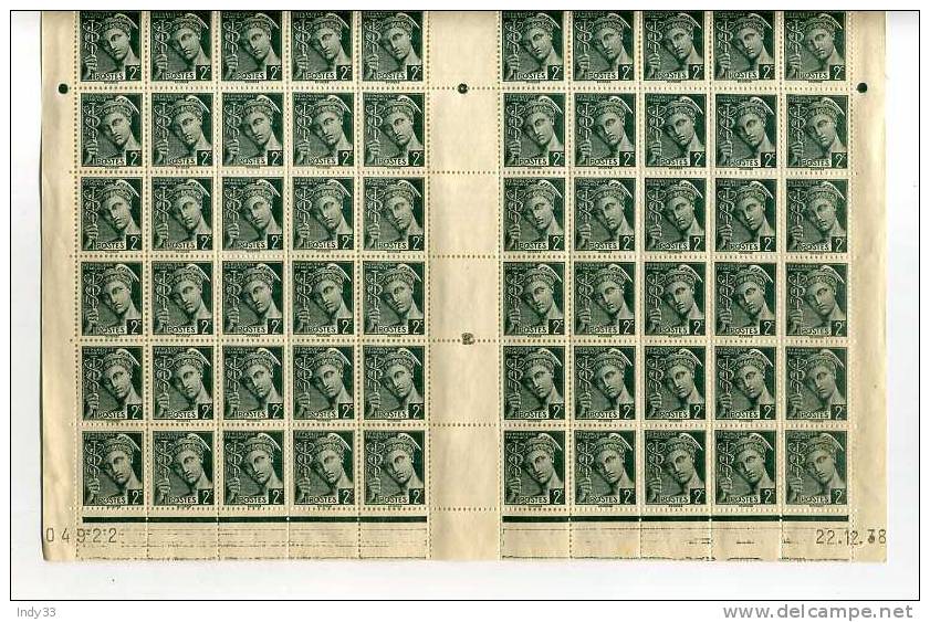 - FRANCE N°405 Y T . FEUILLE DE 100 TIMBRES . 2c MERCURE . DATEE 22.12.38 - Hojas Completas