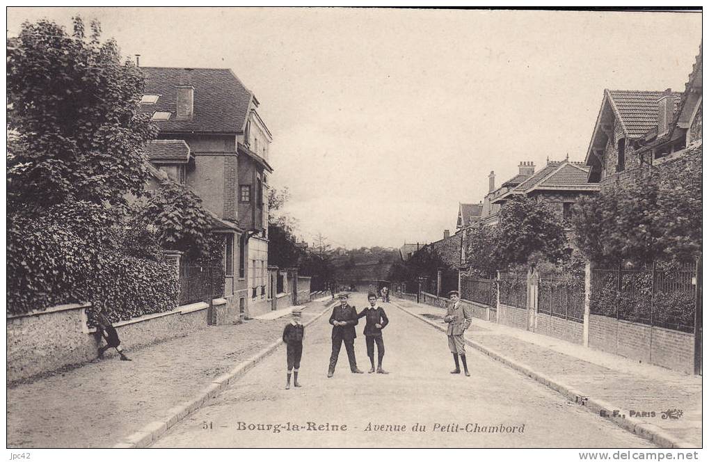 Bourg La Reine Avenue Petit Chambord - Bourg La Reine