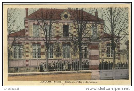 Laroche - Ecole Des Filles Et Des Garçons  (colorisée)  A VOIR !!! - Laroche Saint Cydroine