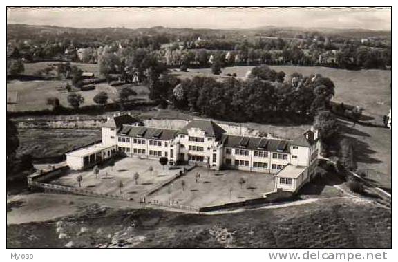 19 USSEL Vue Aerienne Groupe Scolaire Jean Jaures - Ussel