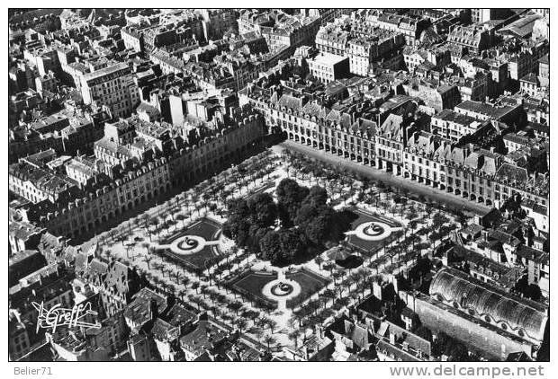 75 / Paris. La Place Des Vosges - Arrondissement: 04