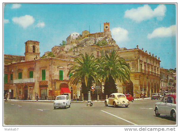 C482- MODICA PIAZZA MONUMENTO  FG. - NON VG.- ITALY ITALIE ITALIEN - Modica