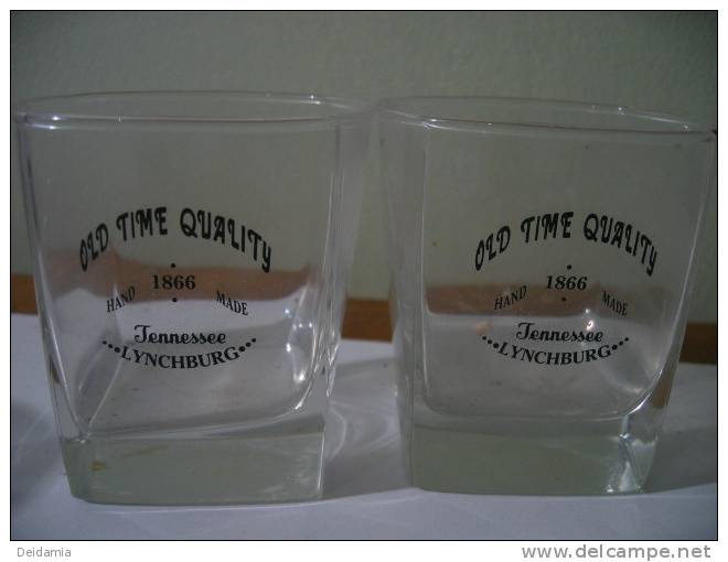 *PAIRE DE VERRES A WHISKY OLD TIME QUALITY. 1866 . HAND MADE - Verres