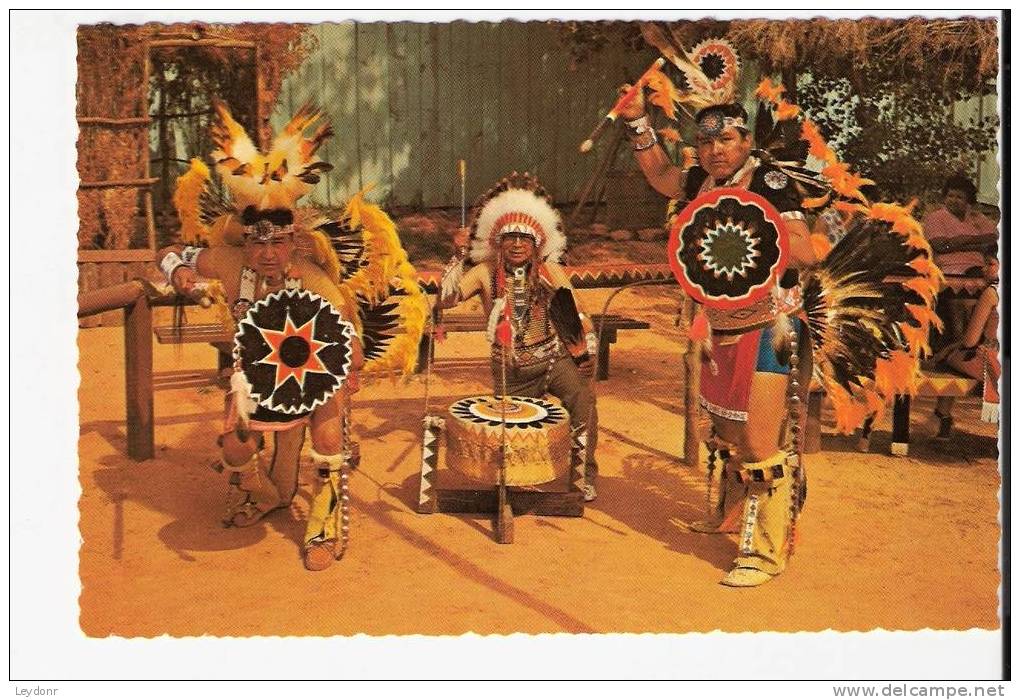 Shield Dancers - Otoe Missourian Indians - Indianer