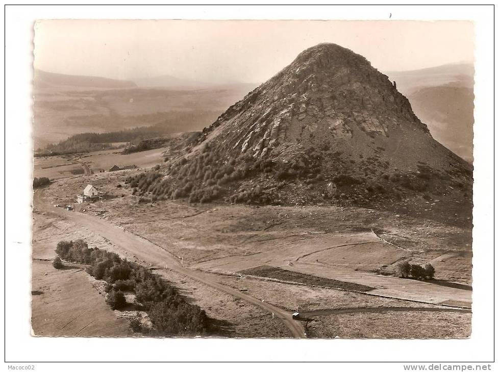 LE MONT GERBIER DE JONCS Dpt 07 Vue Aérienne CPSM 10x15 - Autres & Non Classés