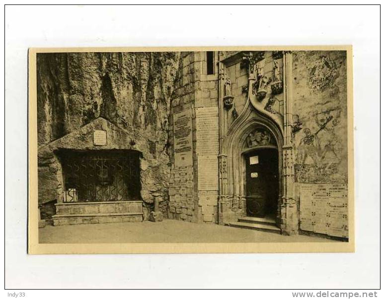 - FRANCE 46 . ROCAMADOUR   LE TOMBEAU DE ST AMADOUR ET L´ ENTREE DE LA CHAPELLE MIRACULEUSE . - Luoghi Santi