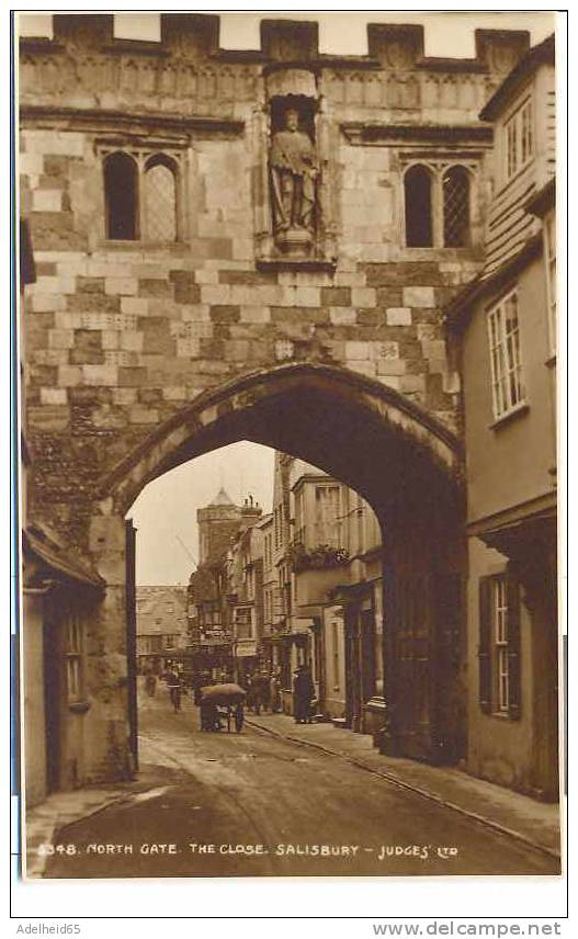 North Gate, The Close, Salisbury - Judges Ltd., Hastings  Postcard Picture - Salisbury