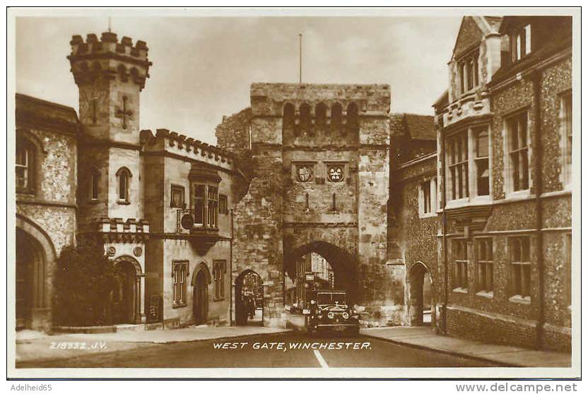 West Gate, Winchester Auto, Car, Voiture Real Photograph, The Valentine - Winchester