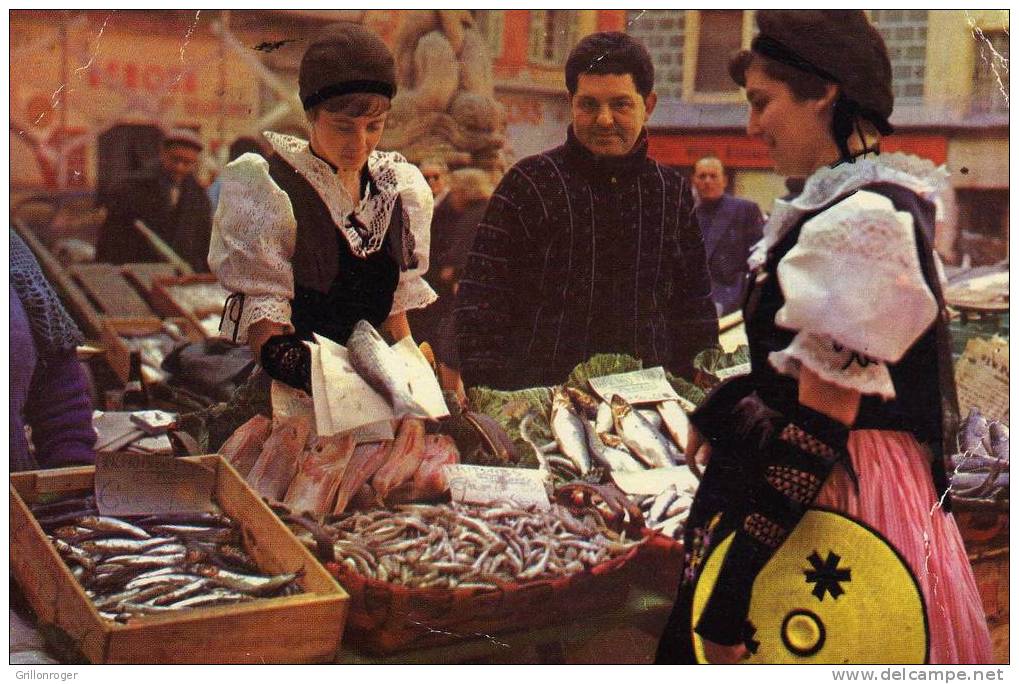 MARCHE AUX POISSONS Sur La Riviera 1965 - Markets