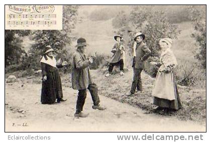 AUVERGNE Et TYPES D'AUVERGNE     63    . Danse Régionale .La Bourrée - Auvergne Types D'Auvergne