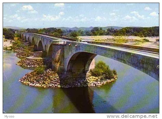 30 PONT ST ESPRIT Le Pont Construit En 1265 D'une Longueur De 900m - Pont-Saint-Esprit