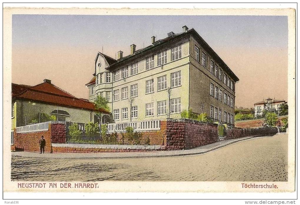 Cp Allemagne: NEUSTADT AN DER HAARDT  Tochterschule - Neustadt (Weinstr.)