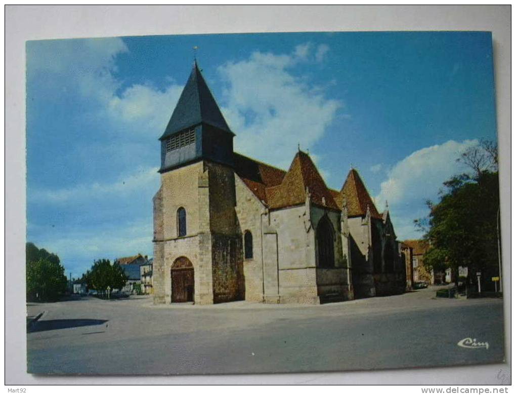 18 DUN SUR AURON EGLISE - Dun-sur-Auron