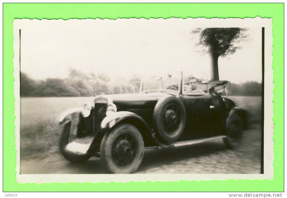 PHOTO - VOITURE ARIÈS AU BOIS D'EMMERIN EN AOUT 1937 - ORIGINAL - AUTO, AUTOMOBILE - VELOX - - Automobili