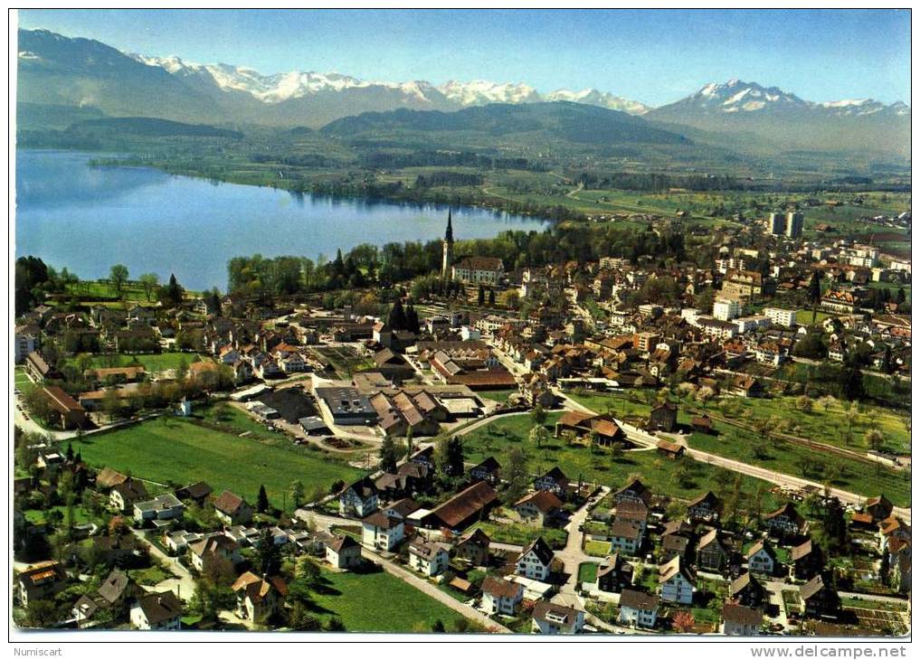 CPM...SUISSE...CHAM...VUE AERIENNE DE LA VILLE AVEC L'EGLISE... - Cham