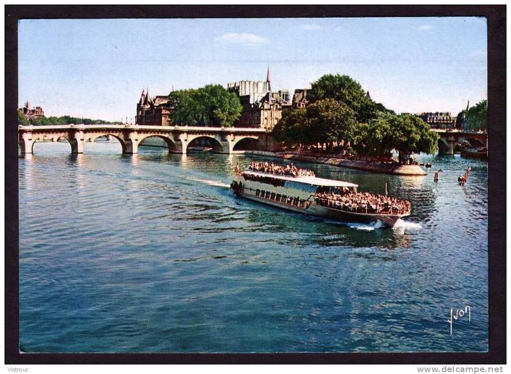 Bateau Parisien Et Pont Neuf Sur La Seine - Circulé - Circulated - Gelaufen - 1964. - El Sena Y Sus Bordes
