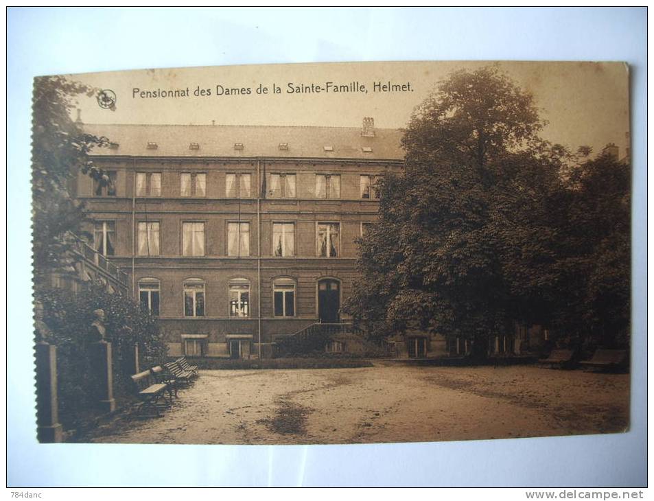 Pensionnat Des Dames De La Sainte-Famille, Helmet - Schaarbeek - Schaerbeek