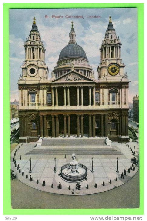 LONDON, UK  - ST.PAUL´S CATHEDRAL - ANIMATED - - St. Paul's Cathedral