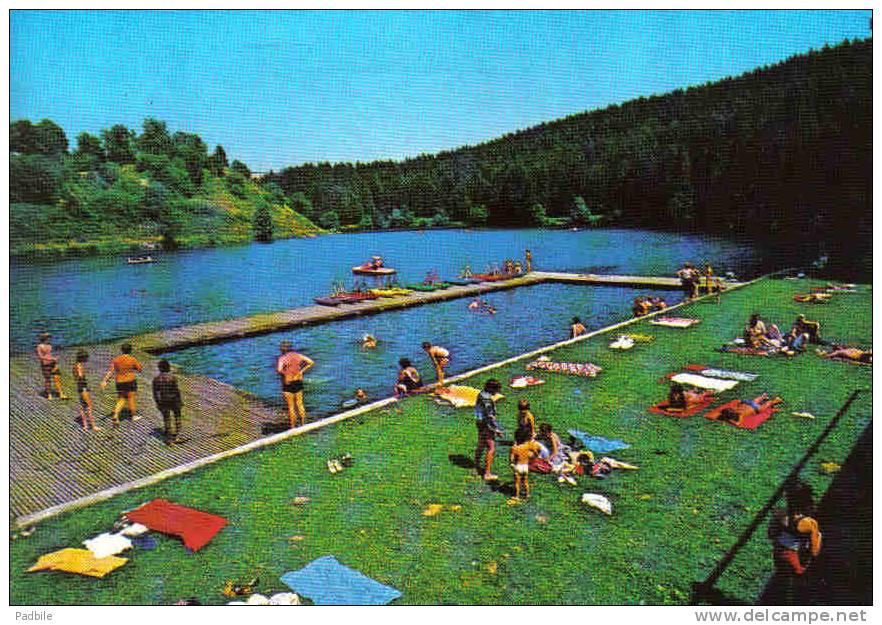 Carte Postale Belgique  Neufchateau Baignade  Dans La Piscine Du Lac  Vue D´avion  Trés Beau Plan - Neufchâteau