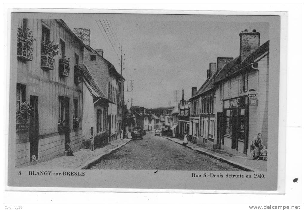 76 BLANGY SUR BRESLE  RUE ST DENIS DETRUITE EN 1940 - Blangy-sur-Bresle